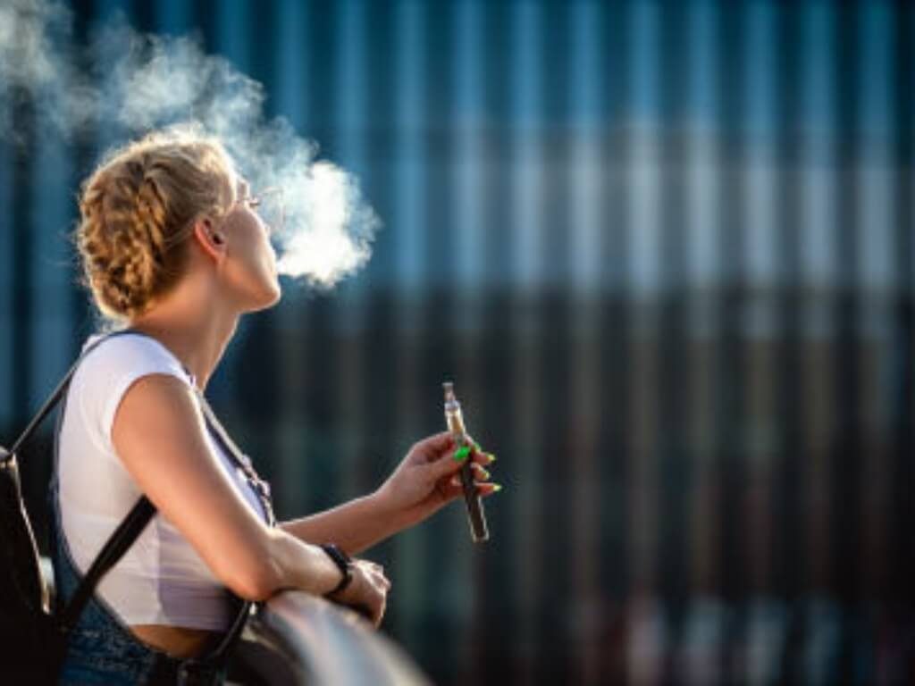 7 reasons to try vaping without nicotine