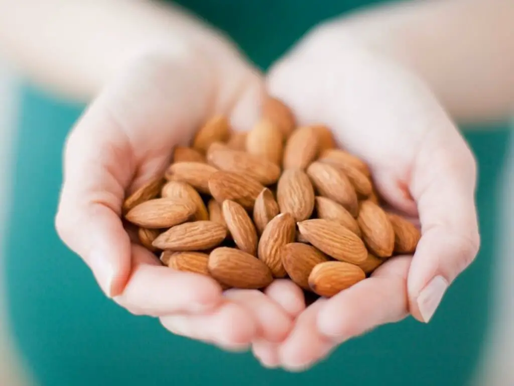 How Many Almonds to Eat Per Day for Weight Loss